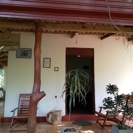Thilina Homestay Sigiriya Camera foto